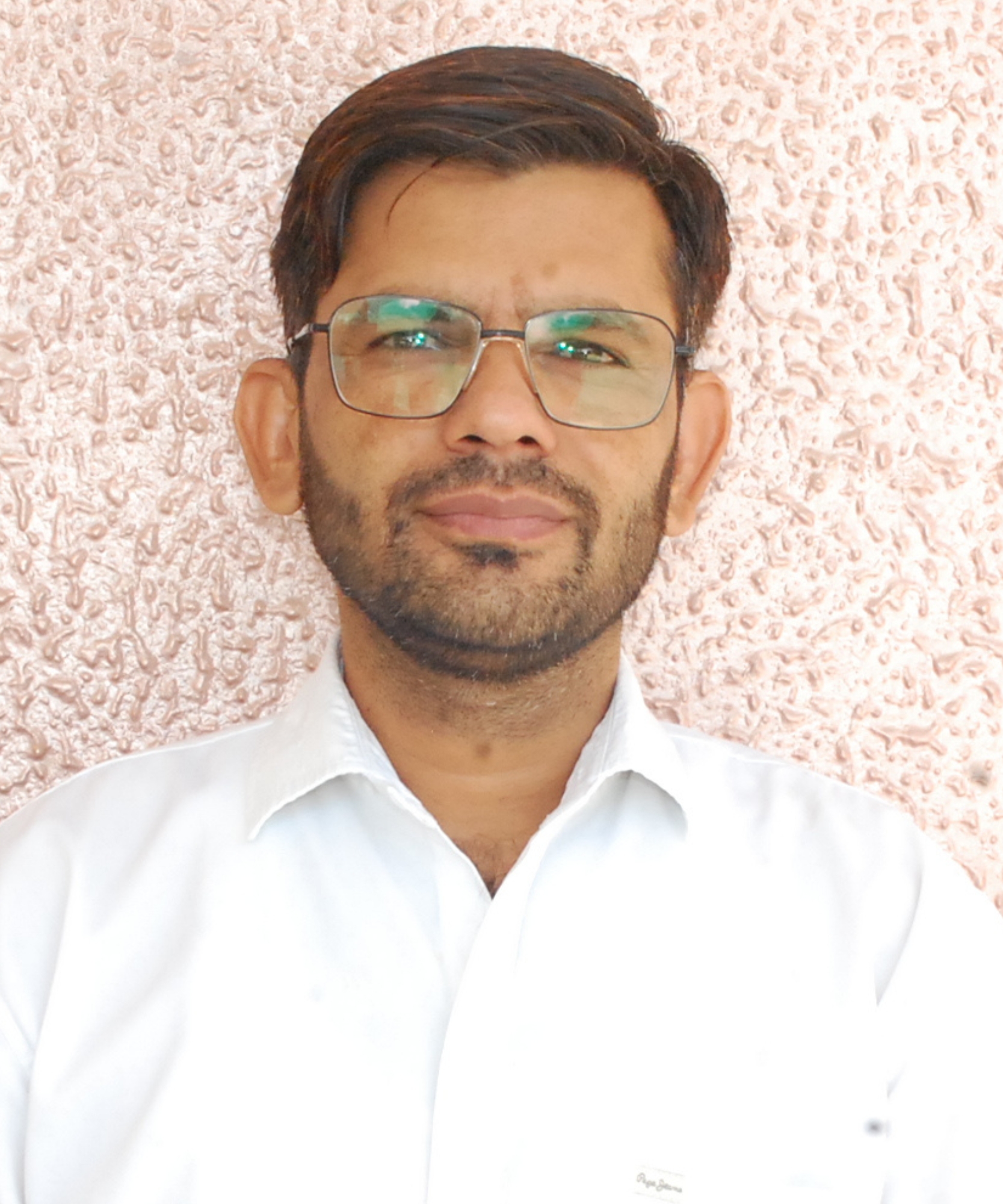 MR. MAHENDRA KUMAR